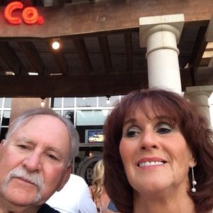 Meet your Posher, Janet